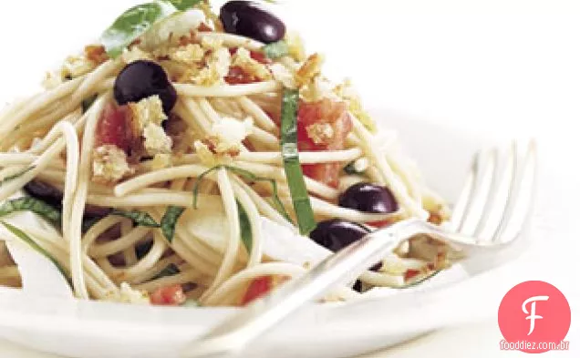 Tomate de Verão e manjericão Spaghettini