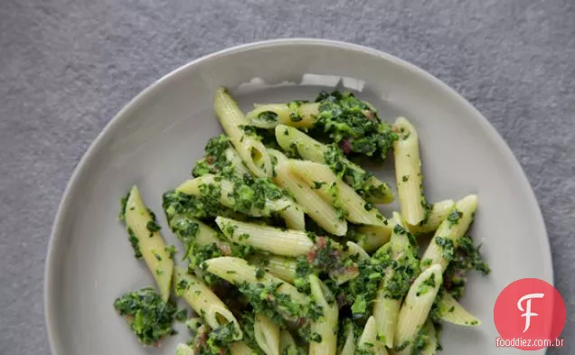 Penne Com Verdes Creme E Pancetta