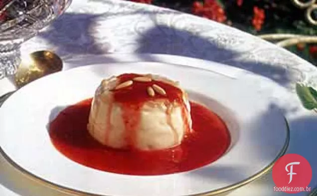 Panna Cotta com molho de morango-Vin Santo