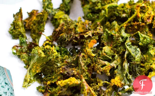 Super Cheezy Kale Chips