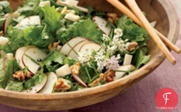 Salada De Couve Crua Com Gouda, Pêra E Nozes