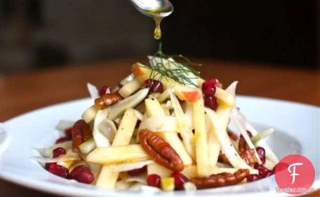 Salada de couve com molho de Maple-poppyseed