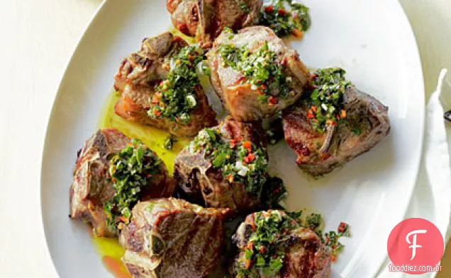 Cordeiro grelhado com Salsa De Menta de Chocolate