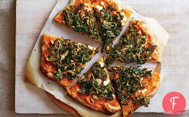 Pizza de batata doce e couve