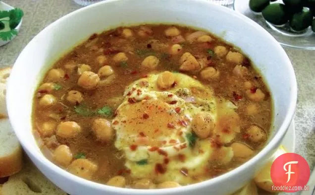 Lablabi (sopa Tunisiana de grão de Bico) de ' o coração do prato