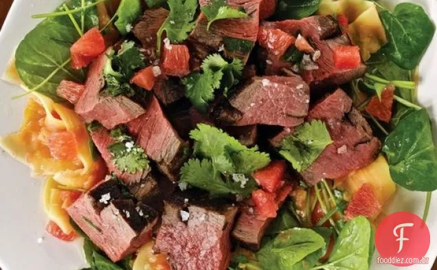 Salada De Carne Tailandesa De ' Sabor Máximo