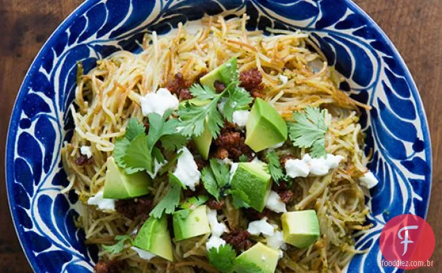 Sopa Seca de Fideo com Tomatillos