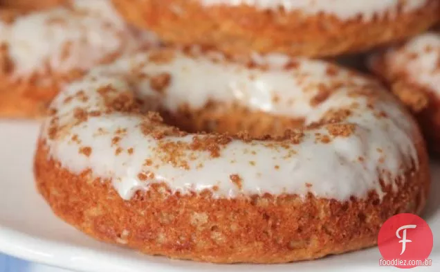 Rosquinhas assadas de gengibre com glacê Gingersnap