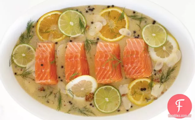 Receita De Salmão Escalfado Com Molho De Mostarda Dijon