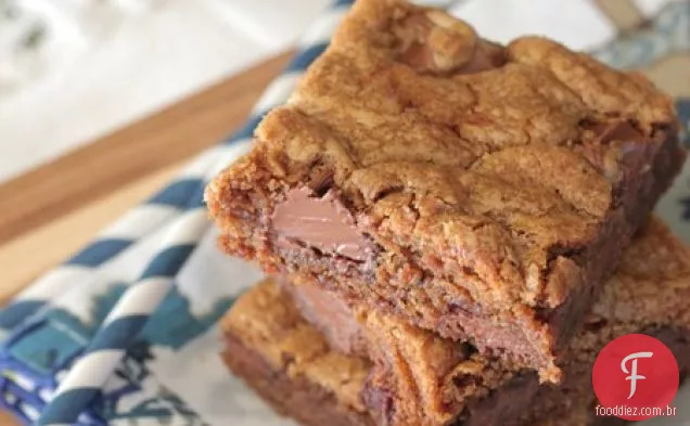 Brown Butter Gingersnap Chocolate Chip Cookie Bars / Biscoitos De Natal