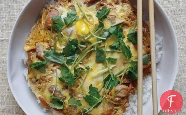 Oyakodon (tigela de arroz com frango e ovo) de ' Japanese Soul Cooking