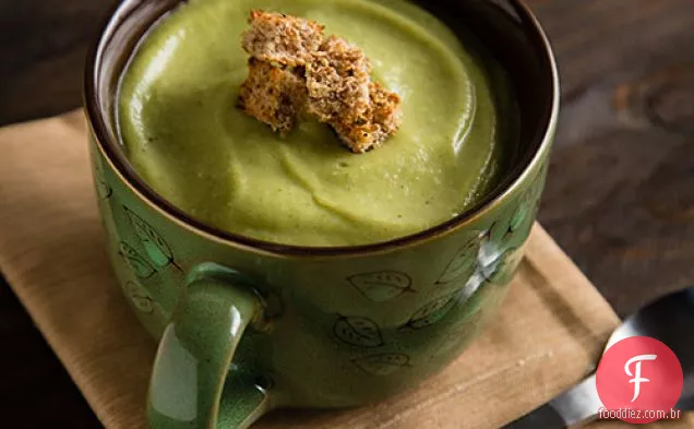 Creme ridiculamente fácil de sopa de brócolis
