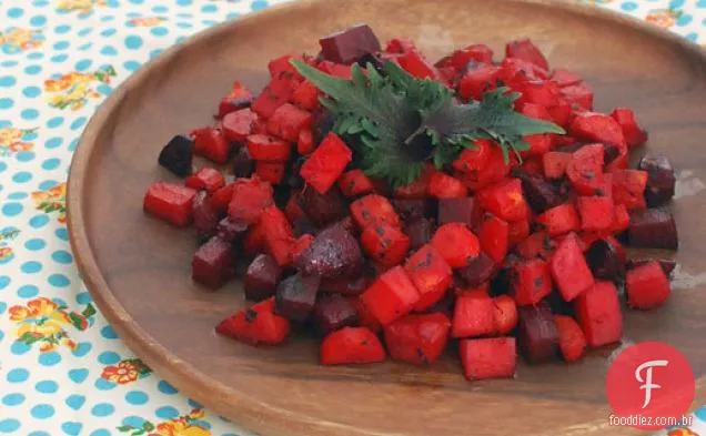 Vegetais de raiz salteados com molho de soja e mel