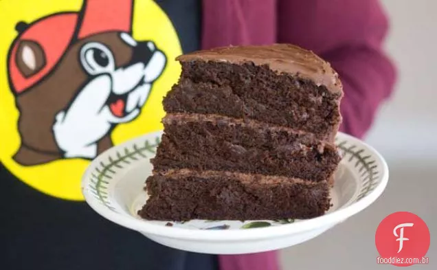 Bolo De Chocolate De Três Camadas Com Geada