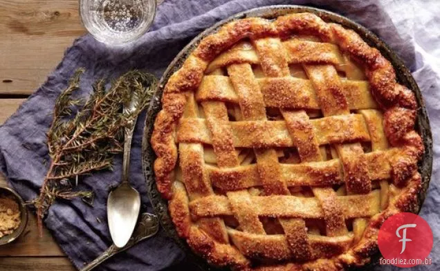 Quatro E Vinte Melros' Junipear Pie