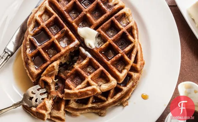 Waffles De Maçã E Canela