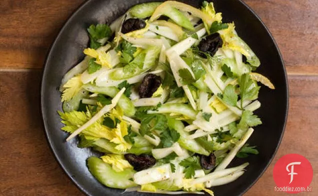 Salada de erva-doce, salsa e aipo