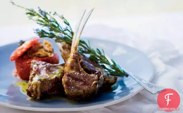 Costeletas de cordeiro grelhadas com Ladolemono