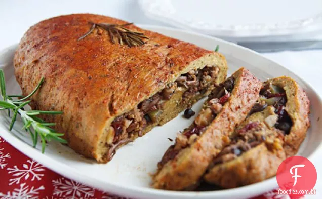 Seitan recheado com nozes, Cranberries secas e cogumelos