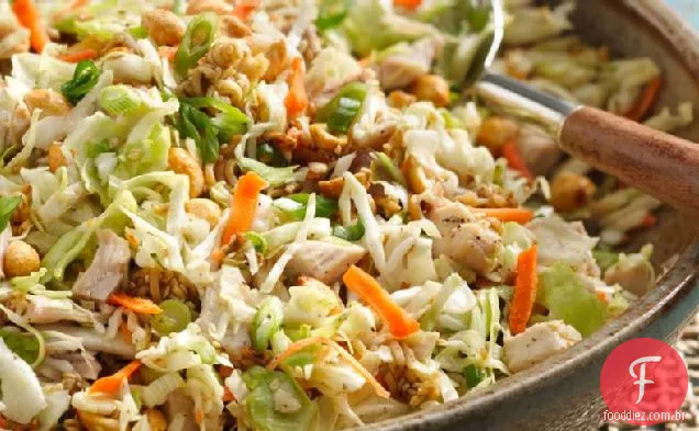 Salada De Frango Crocante