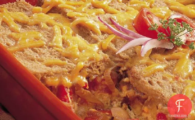 Estratos de Cheddar com cebola grelhada