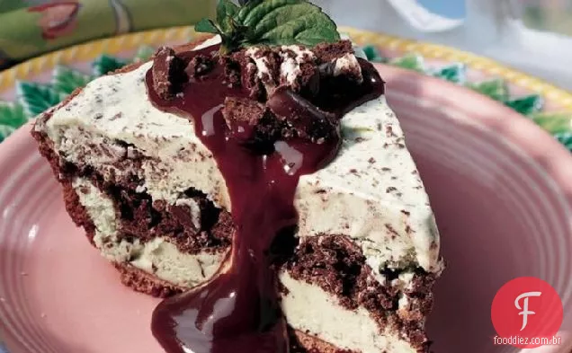 Mint Chocolate Chip Ice-Cream Pie