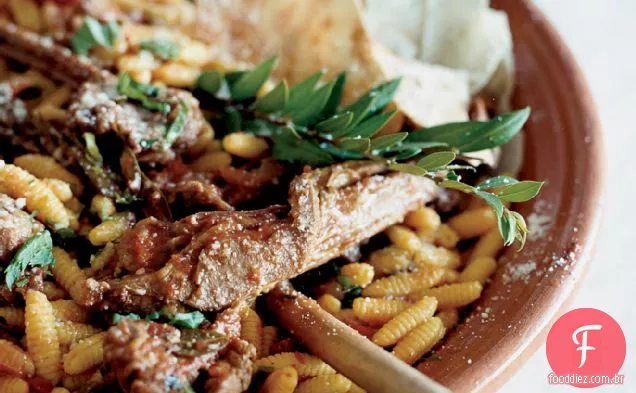 Costeletas de cordeiro e Ragù com Malloreddus