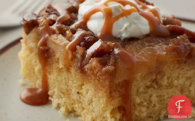 Bolo De Maçã Caramelo Quente