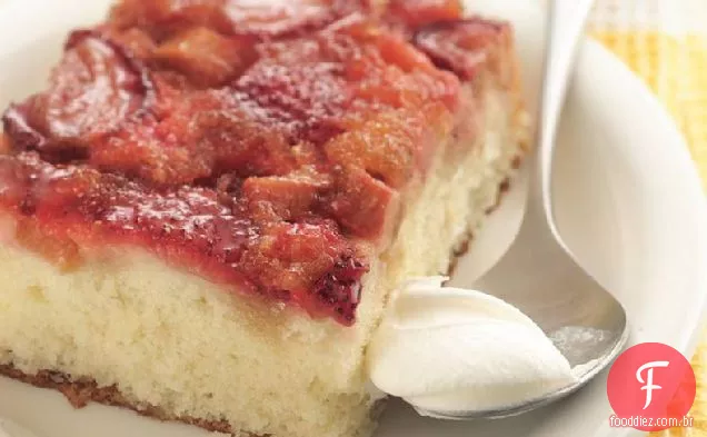 Bolo De Morango-Ruibarbo De Cabeça Para Baixo