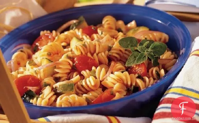 Salada Italiana Da Massa Da Erva