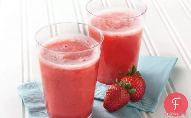 Limonada Dura Com Morango