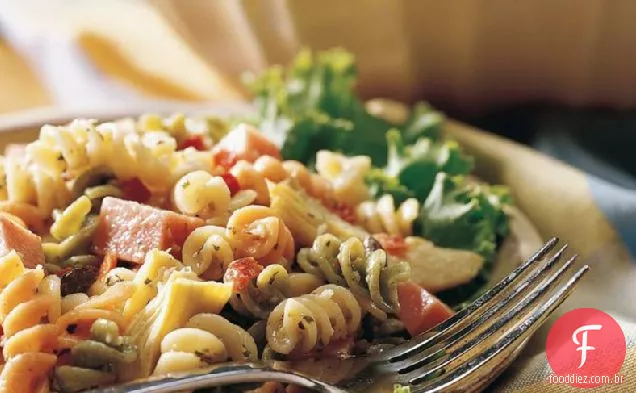 Salada de presunto e macarrão Dijon