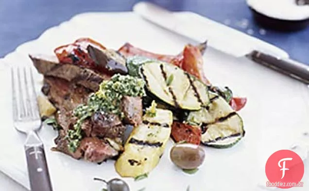 Perna grelhada de cordeiro com hortelã Gremolata
