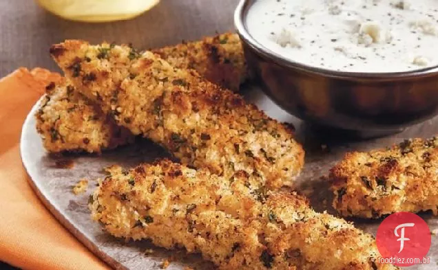 Dedos de frango de búfalo com molho de queijo azul