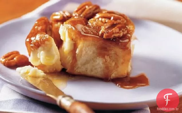 Overnight Pecan Rolls