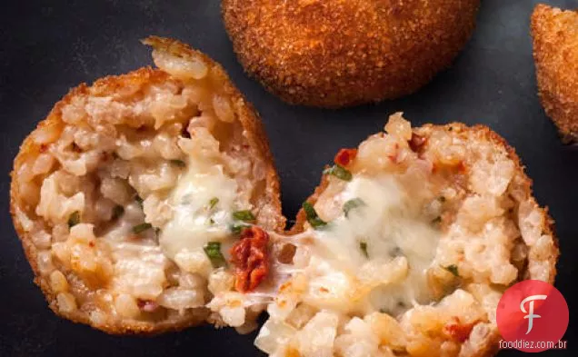 Tomate-Manjericão Arancini