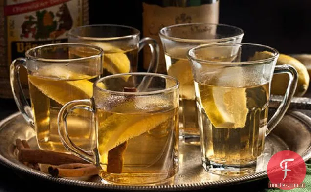 Maçã Brandy Quente Toddy