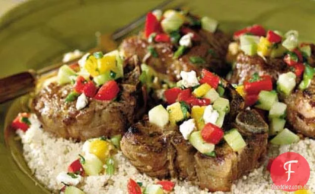 Costeletas De Cordeiro Grelhadas Com Molho De Abacaxi E Hortelã