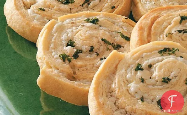 Três-Queijo Crescent Pinwheels