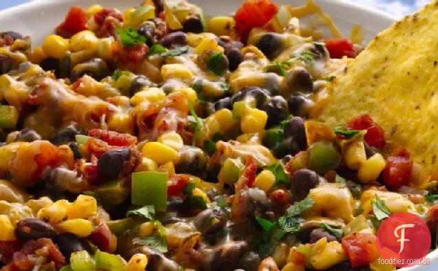 Salsa sudoeste quente com Tortilla Chips