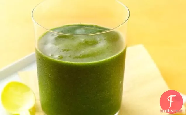 Smoothies De Espinafre Com Sensação Doce