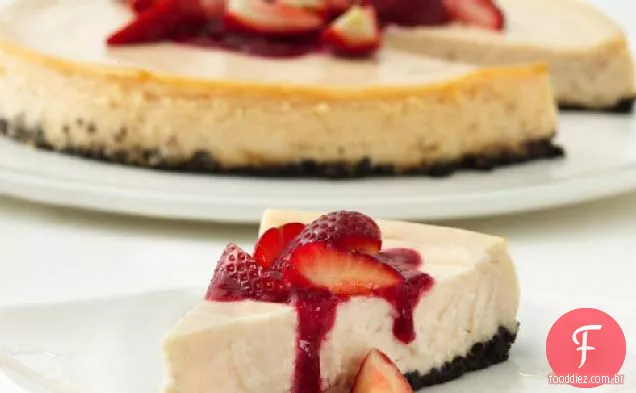 Cheesecake de morango com molho de baga Dupla