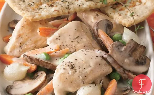 Frango e legumes com massa escamosa
