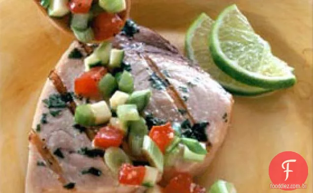 Espadarte Grelhado Com Salsa De Legumes Frescos