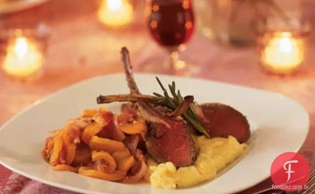 Erva-doce e Rosemary-Crosted torrado Rack De Cordeiro