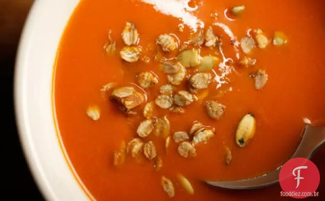 Sementes de abóbora salgadas e granola de centeio