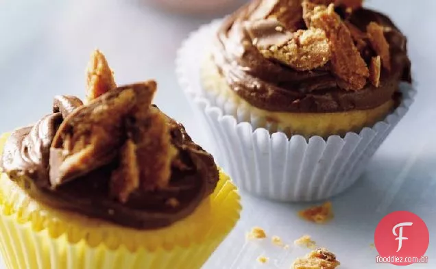 Mini Butterfinger ™ Cupcakes