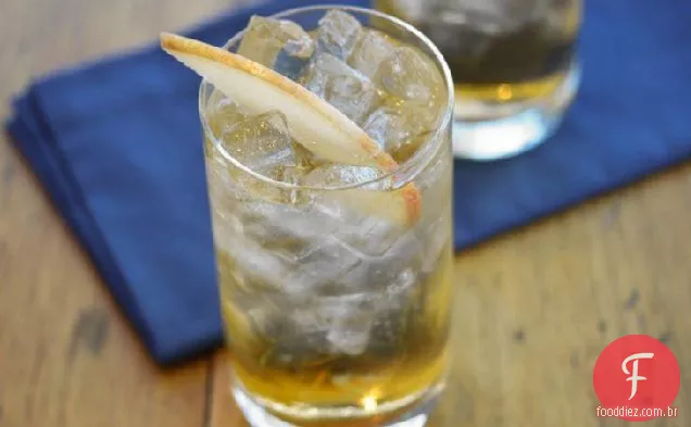 Smoky Apple Cider Cocktail