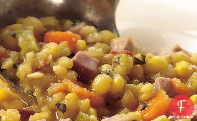 Fogão lento Split ervilha e presunto Chowder