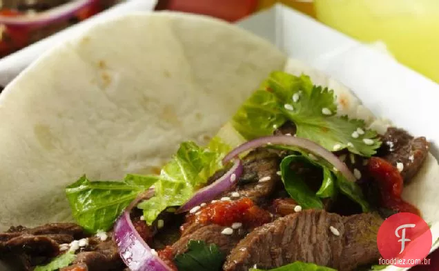 Carne Bulgogi Coreano Tacos